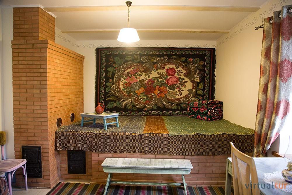 Resedinta Rotundu Bed & Breakfast Butuceny Exterior photo